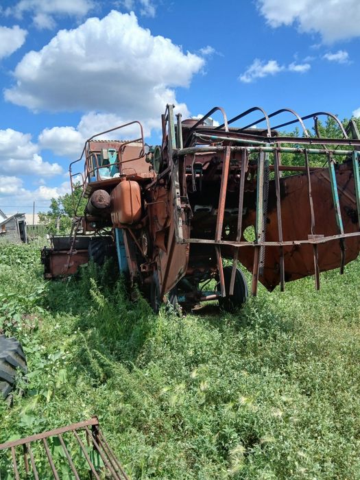 Продам комбайн Енисей