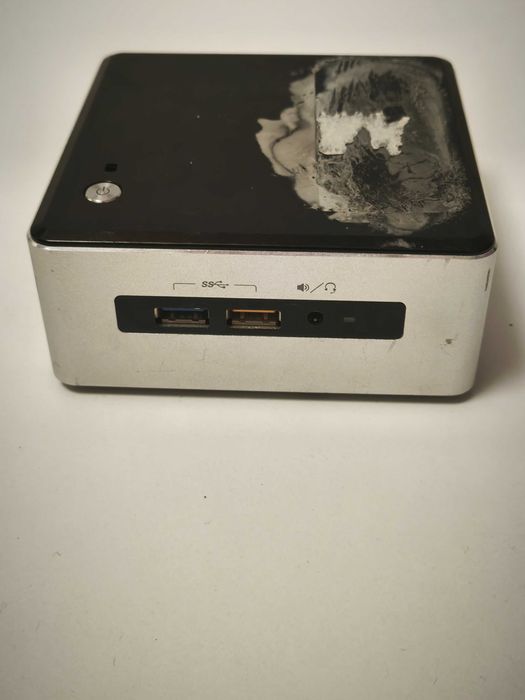 Unitate mini pc NUC intel core i5 6260u 8gb ssd 120gb wi-fi