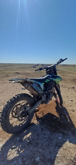 Продам мотоцикл Zuumav k5