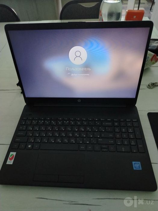 Hp athlon noutbuki sotiladi deyarli yangi holatda