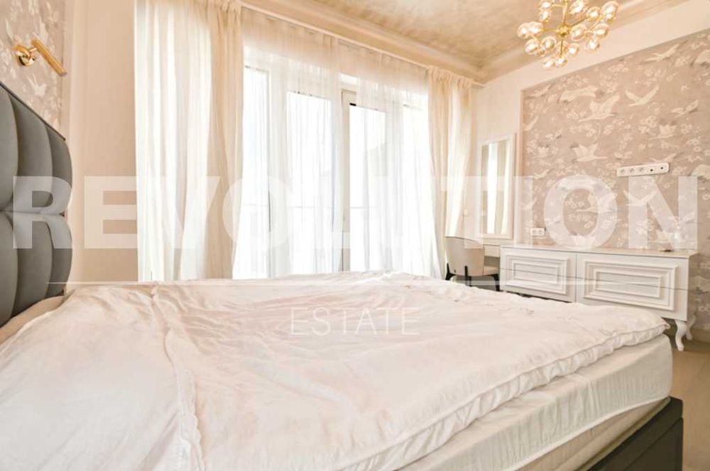 Продава се Тристаен апартамент в София, Лозенец - 143 кв.м за 4950 €/кв.м - Снимка #8