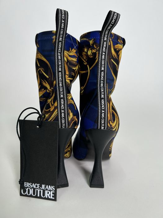 Боти на Versace Jeans Couture