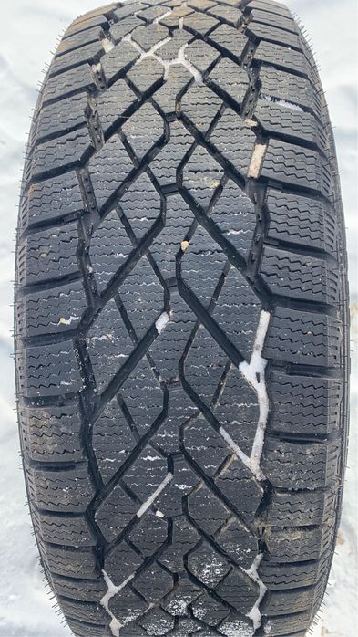 Пррдам шины почти новые