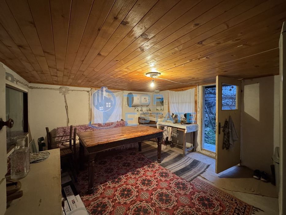 Продава се Къща в Елена - 260 кв.м за 261 €/кв.м - Снимка #9