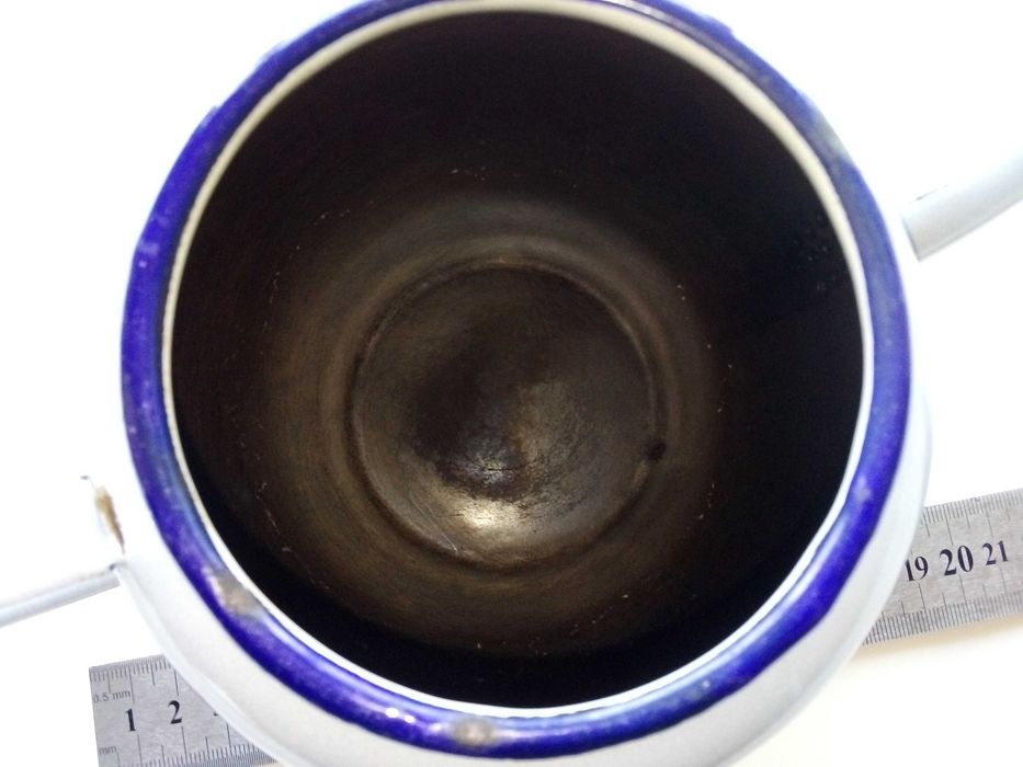 Стар,малък емайлиран чайник - 1975г.