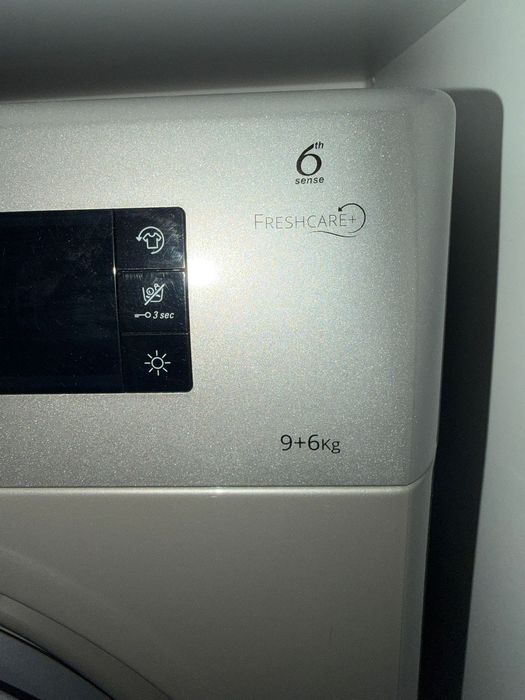 Masina de spalat si uscat rufe Whirlpool 6TH Sense