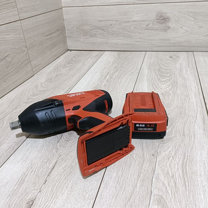 Impact cu patrat 1/2 Hilti SIW 22T-A