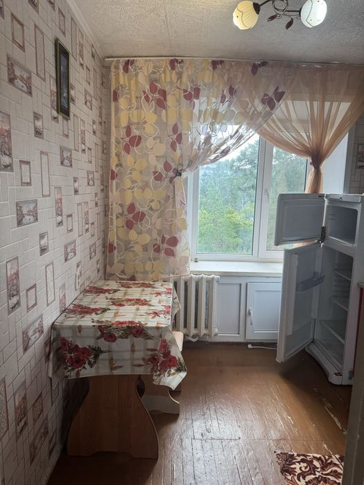 Продам 1 ком кв . 3мкр 16дом