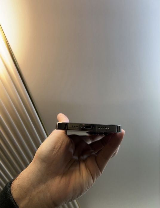 Айфон 13 про Без ремонт