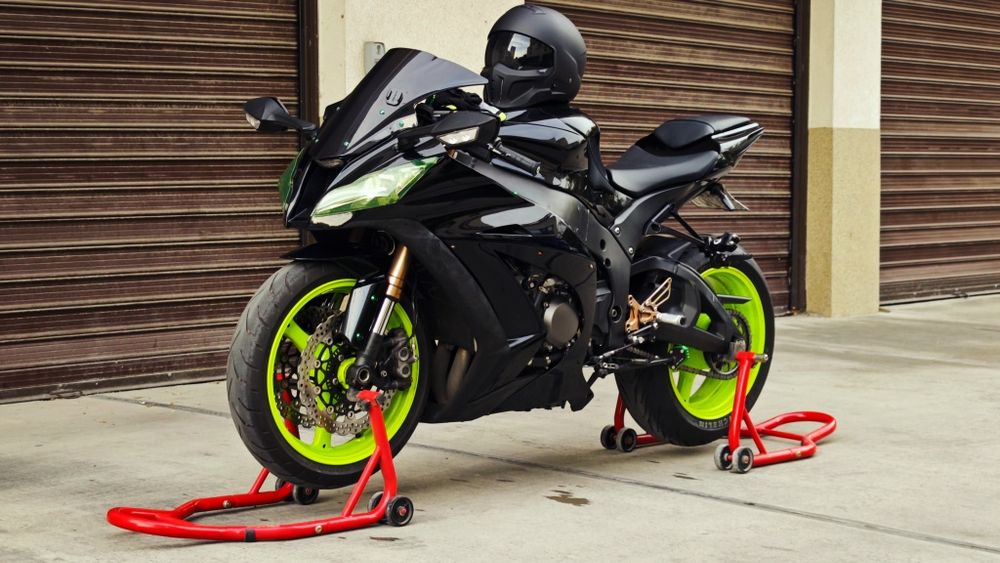 Kawasaki ninja zx10r