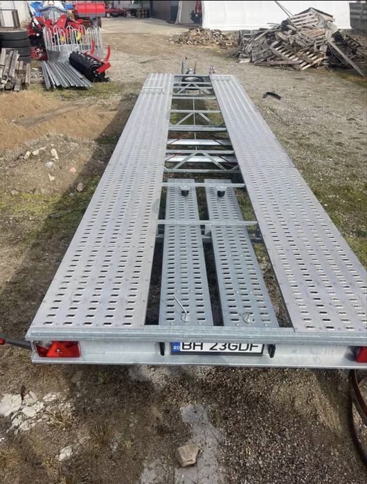 Trailer nou 8,5m pe 3 axe