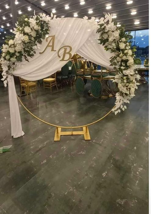 Închiriez cort evenimente , mese , scaune , aranjamente florale