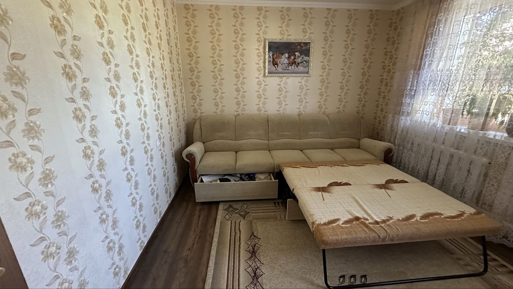 Продам диван,ткань велюр
