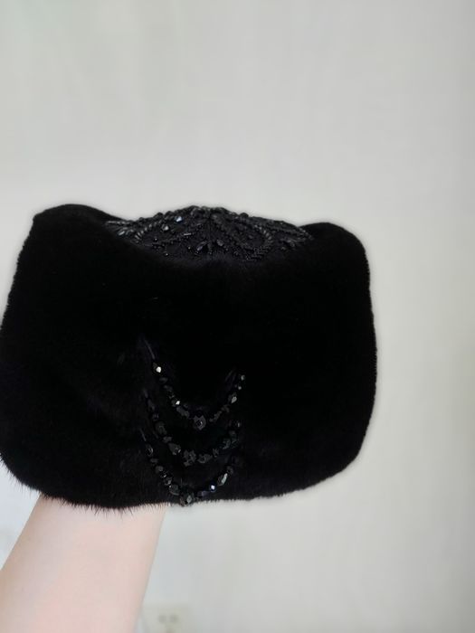 Продам норковая шапку