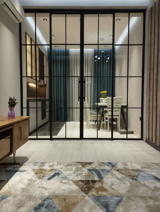 Межкомнатные стеклянные перегородки