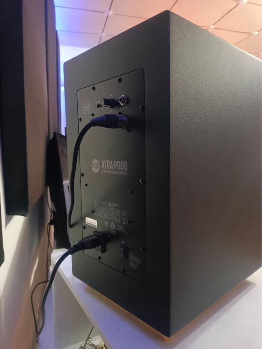 Студийные мониторы RCF Ayra Pro 8 (пара)