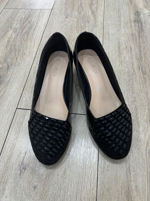 Продам туфли женские