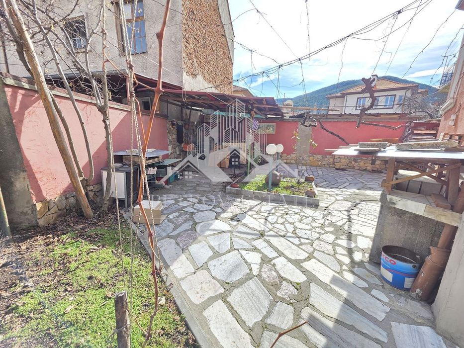 Продава се Етаж от къща в Велинград - 65 кв.м за 432 €/кв.м - Снимка #11