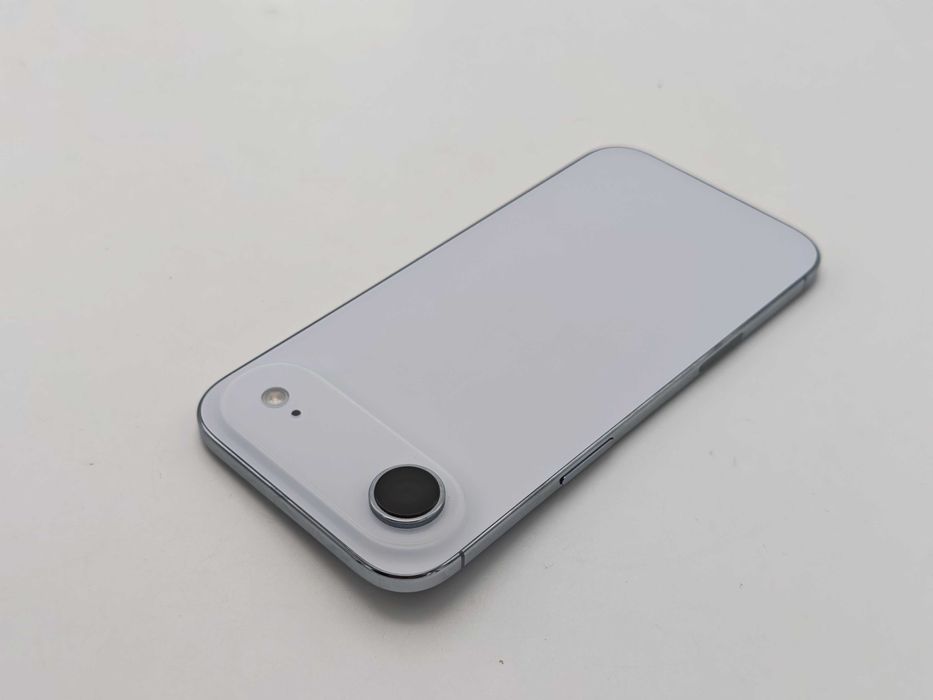 iPhone Air White 256GB Neverlocked 100% Bateria Stare Excelenta Garantie 22 mai 2027