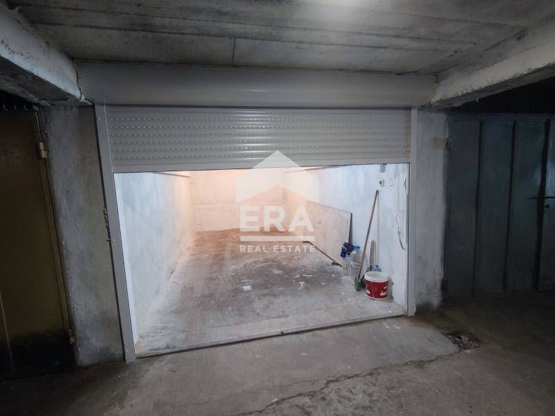 Продава се Гараж / Паркомясто в Хасково, Дружба 1 - 18 кв.м за 834 €/кв.м - Снимка #2