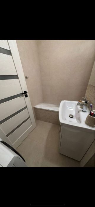 Inchiriez apartament cu o camera