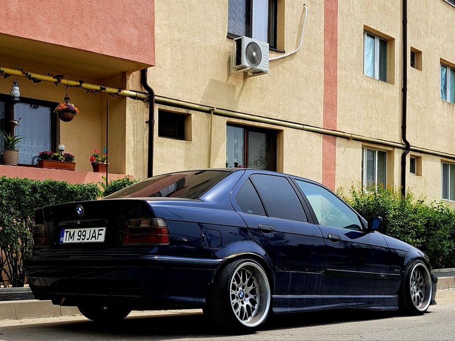 bmw e36 320i ' BMW ' OLX.ro