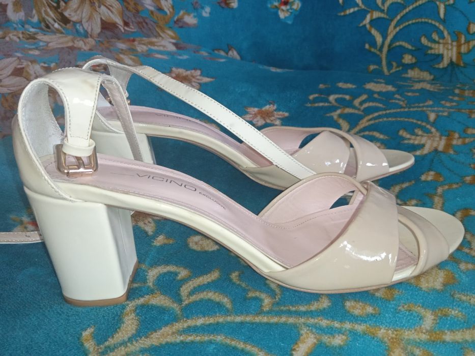 Обувь женская, летняя