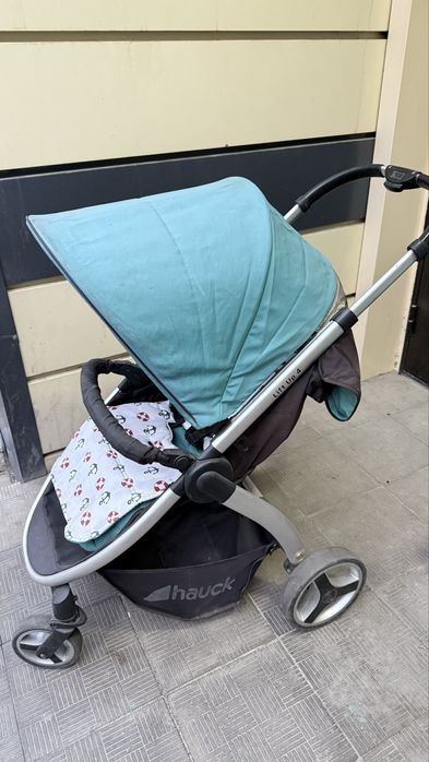 Коляска детская.