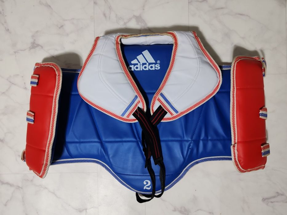 Шлем +нагрудник для таэквондо