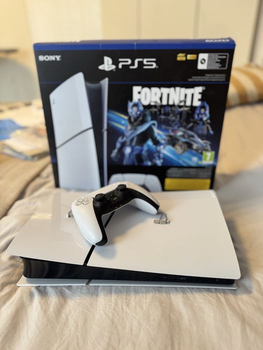 Vand PS 5 slim fara disk 2 ani garantie