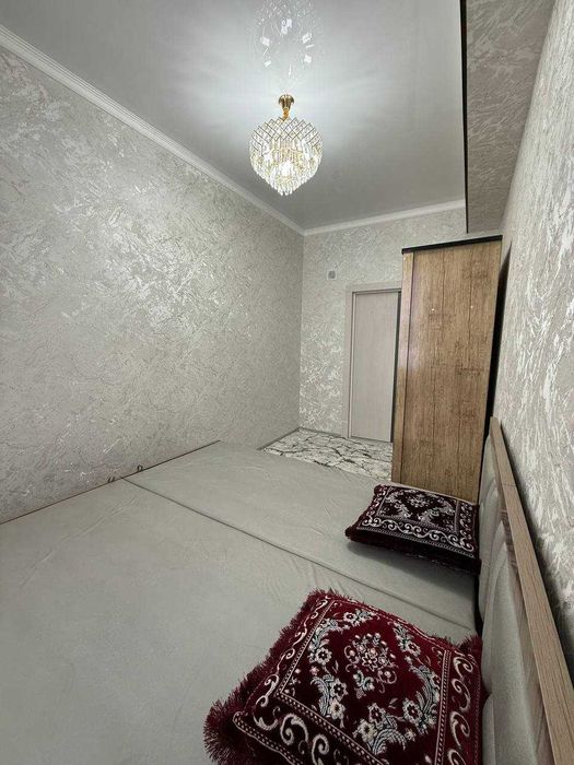 Сдается 2х комнатная квартира на 5 этаже крытый рынок