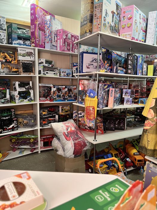 Продам готовый бизнес отдел игрушек