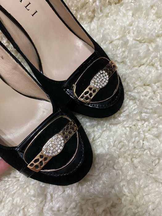 Стильные туфельки 36 размера