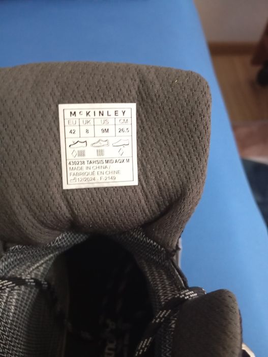 Ptr barbați, ghete iarna marca MC Kinley absolut noi,proveniență UK.