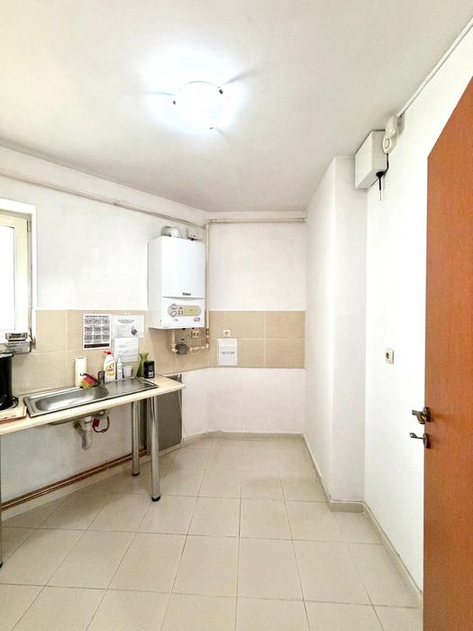 Apartament de 3 camere - Bacău (Str. Ștefan cel Mare)