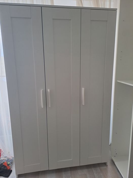 Dulap 3 usi Ikea