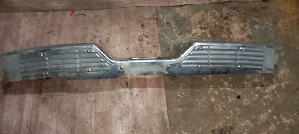 Продам задний бампер Pajero 2 4м40
