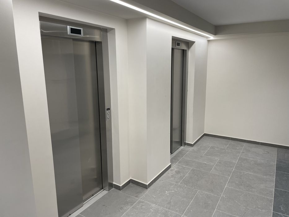 Двустаен Апартамент в Дружба