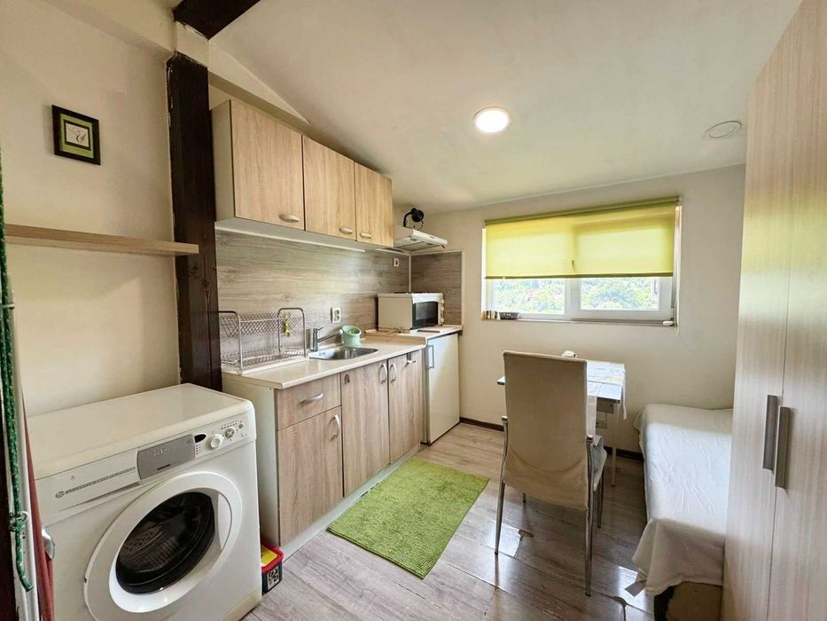 Продава се Двустаен апартамент в Велико Търново, Център - 50 кв.м за 1460 €/кв.м - Снимка #4