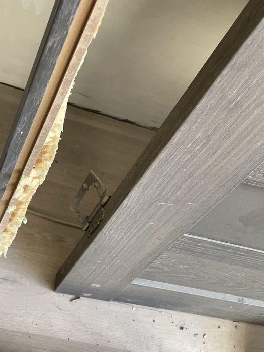 Продается 2 двери в хорошем состояний