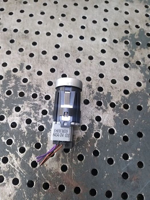 Buton start stop vw t cross c11 d31 5h0959839
