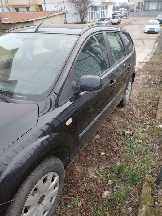 Vând focus 2 preț 2000  euro