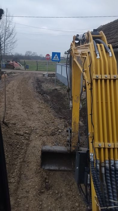 Servicii miniexcavator