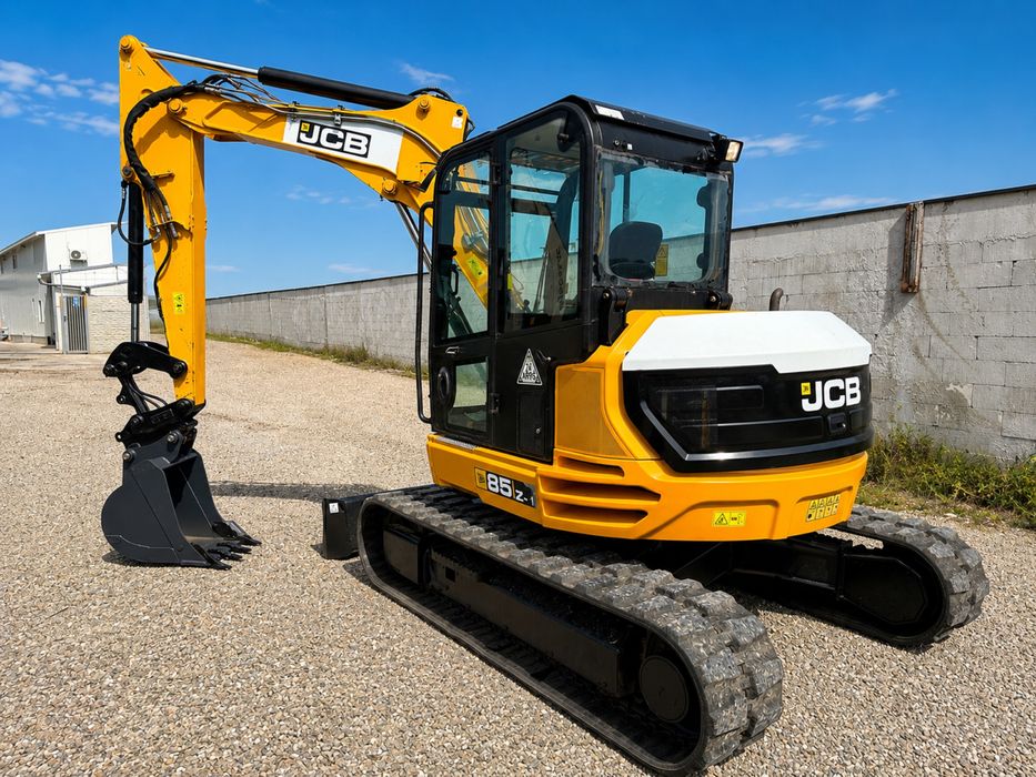 Excavator JCB 85Z1 / 2018 / 8400 ore / Motor Kohler / Cupla rapida + cupa 60 cm  noua