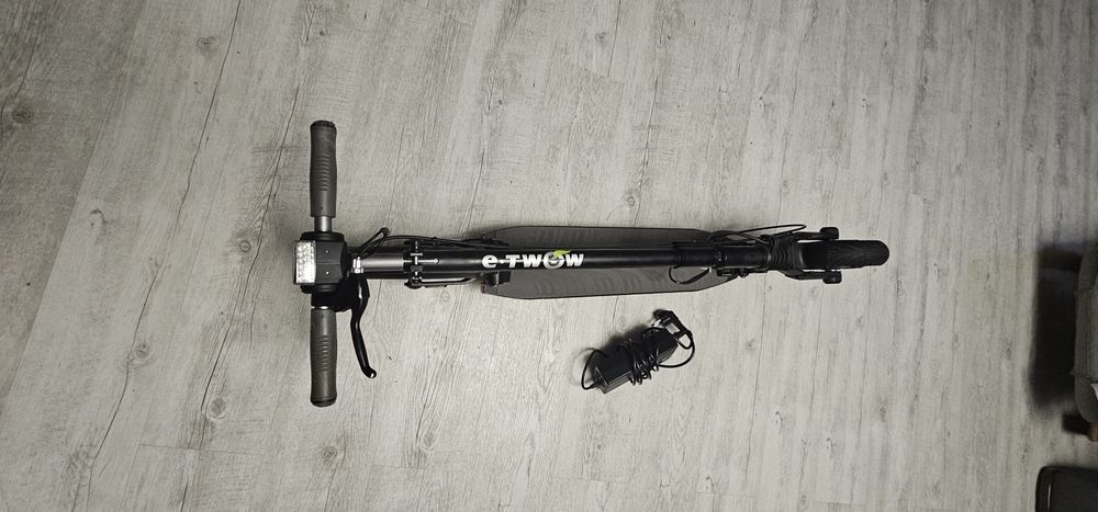 Продам Электросамокат