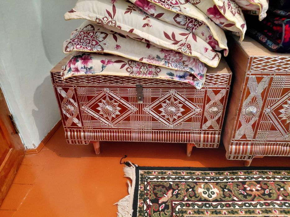 Сундук деревяние