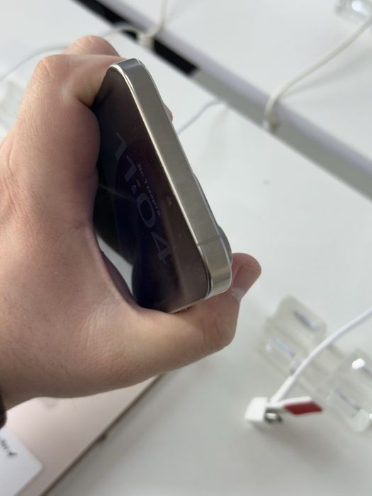 Iphone 16pro max 256gb 93%