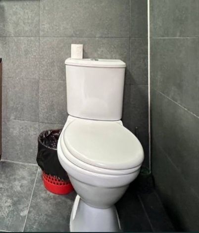 Kvartira 1 xonali  sotiladi 5 etajli dom 3 qavatida