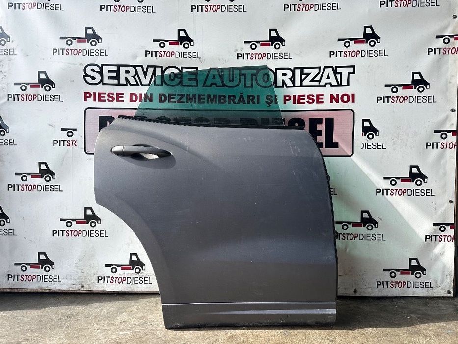 usa dreapta spate maserati levante q4 2016 2017 2018 2019 gri