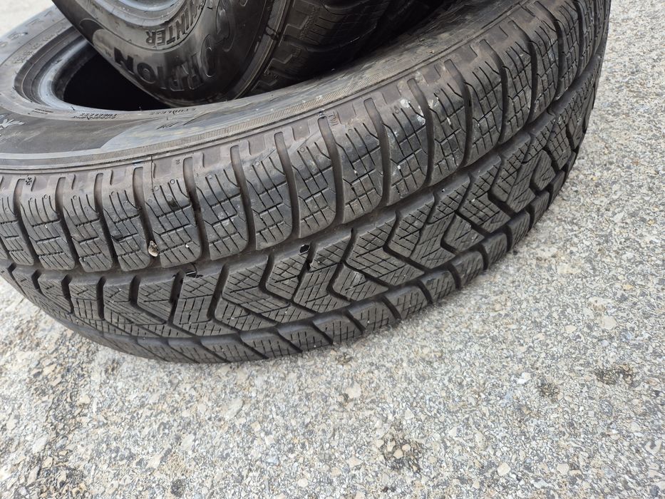 2бр. 215/65/17 Pirelli Scorpion Winter зимни гуми